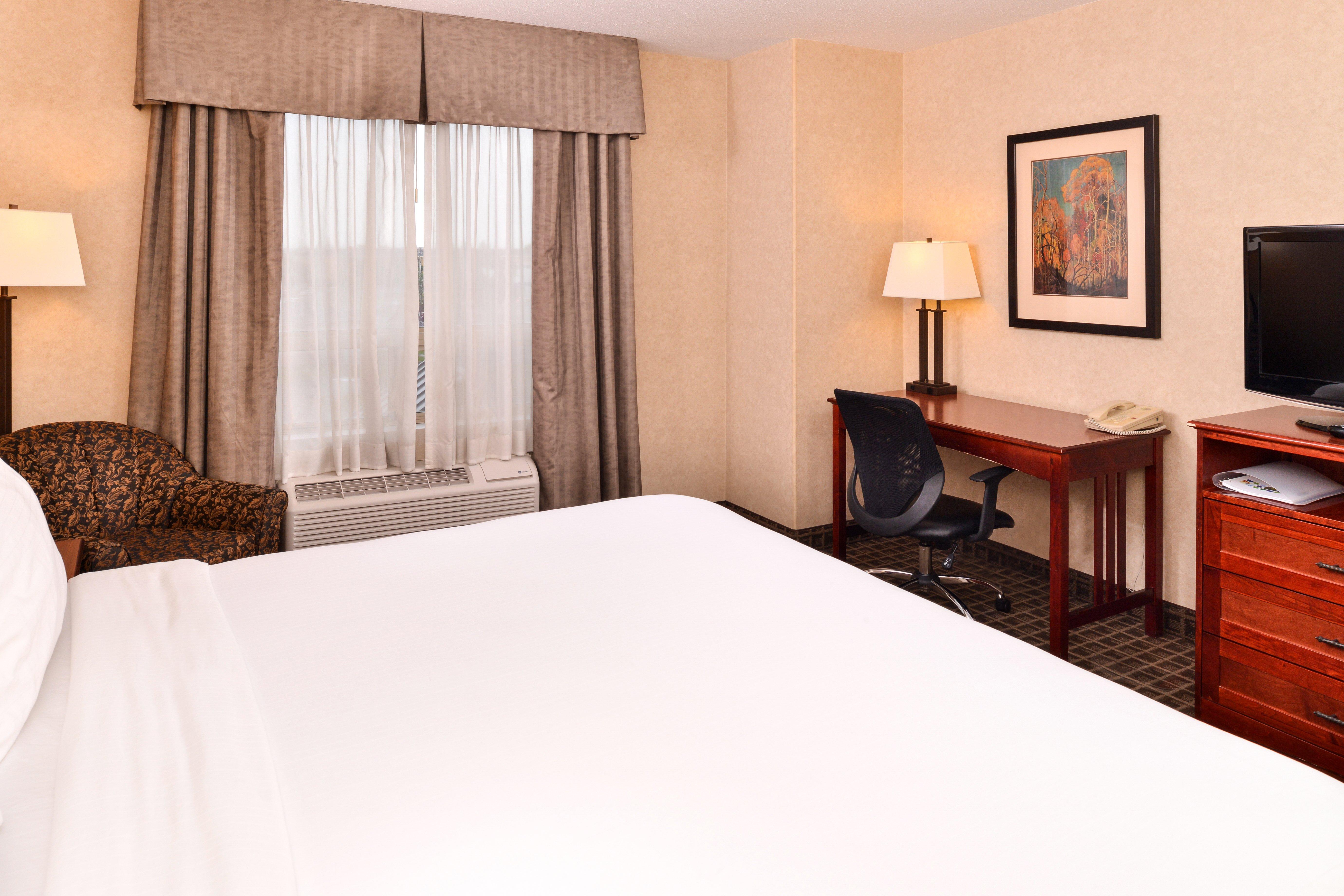 Holiday Inn Express Edmonton North By Ihg Bagian luar foto