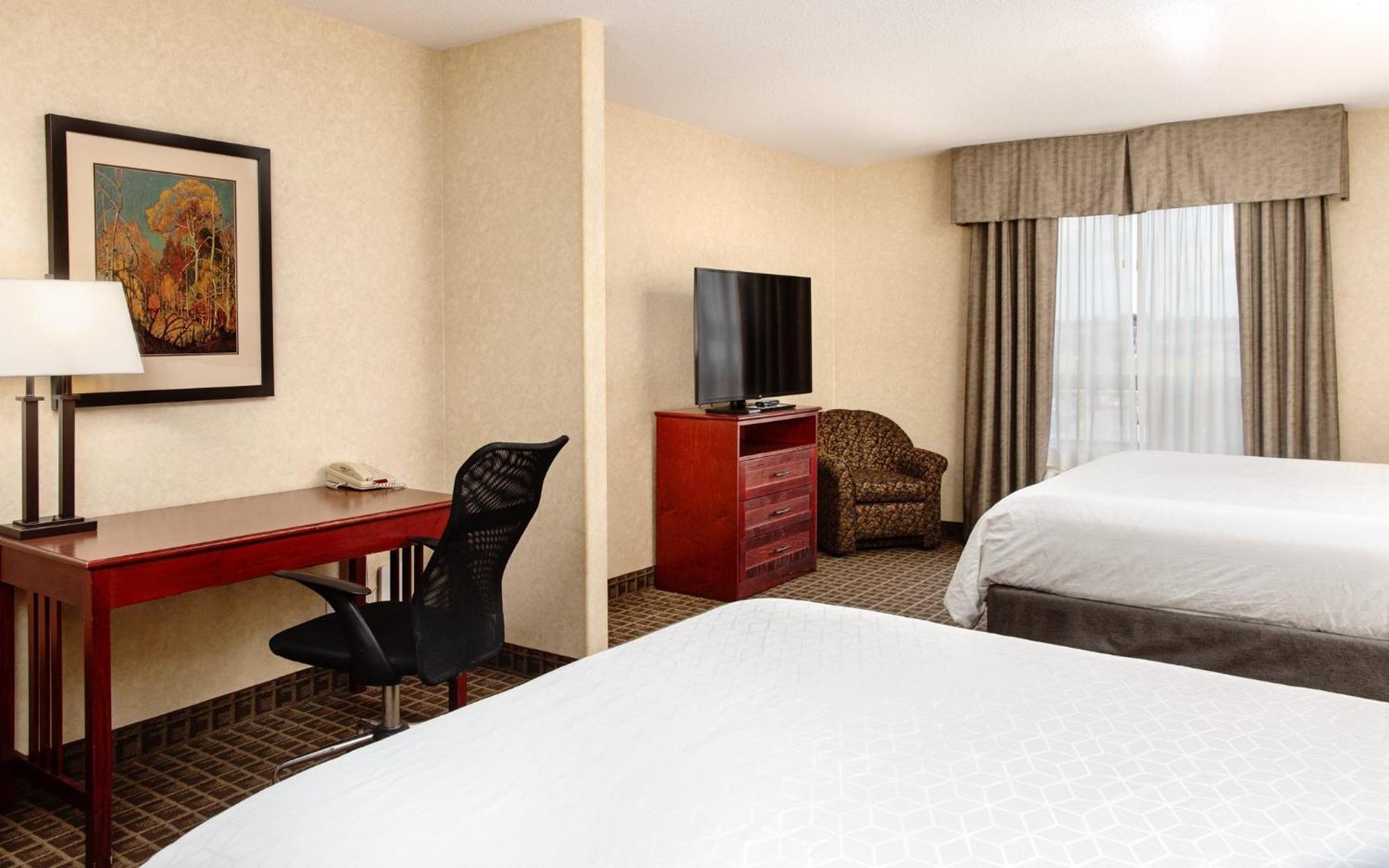 Holiday Inn Express Edmonton North By Ihg Bagian luar foto